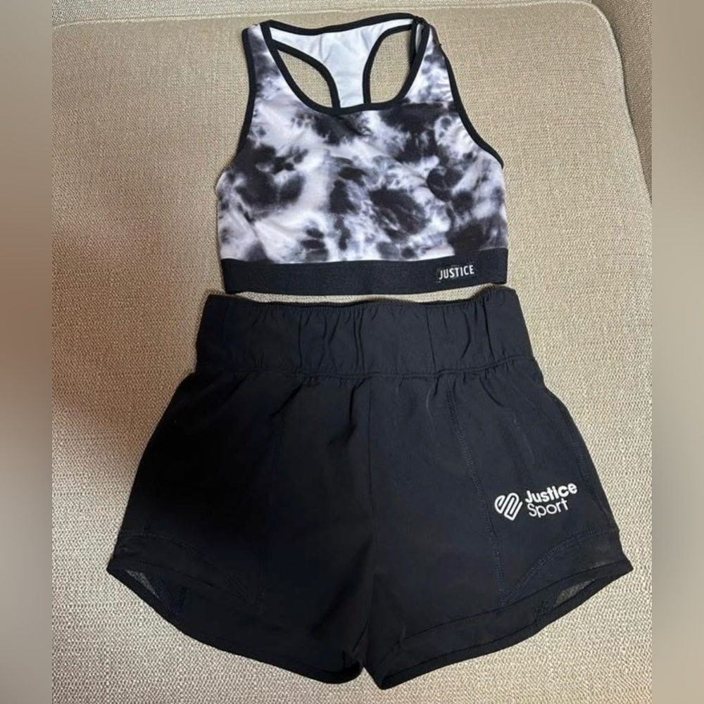 Justice Crop Top/Shorts Set‎